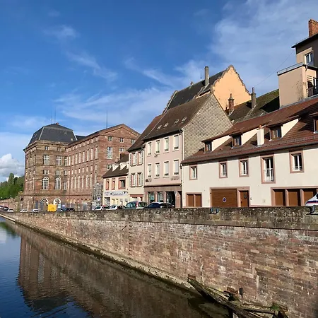Apartment Les Rives Du Chateau, 90m2, Vue Sur Le Canal Saverne