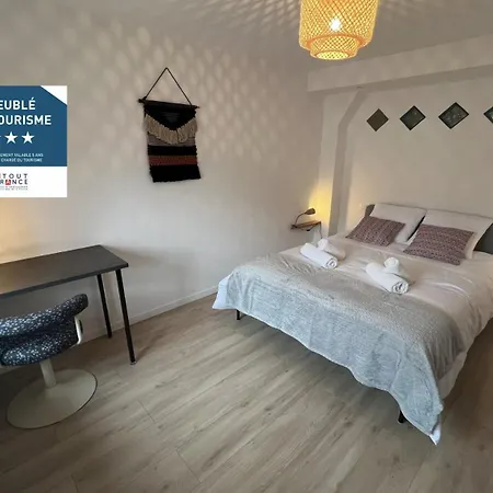 Apartment Les Rives Du Chateau, 90m2, Vue Sur Le Canal *