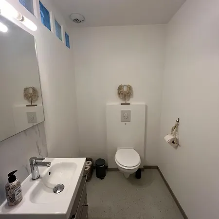 Les Rives Du Chateau, 90m2, Vue Sur Le Canal Apartment *