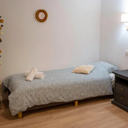 Les Rives Du Chateau, 90m2, Vue Sur Le Canal Apartment *