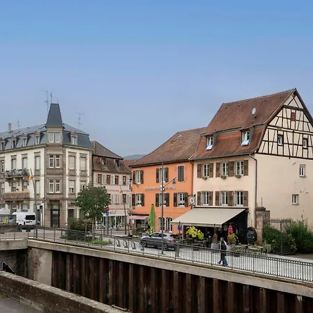 Les Rives Du Chateau, 90m2, Vue Sur Le Canal Apartment *